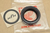 NOS Honda CB175 K7 CB200 T CL175 K7 CL200 CM185 T SL175 Front Fork Oil Seal 91255-110-003