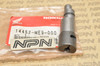 NOS Honda VT1100 VT700 VT750 Shadow Valve Rocker Arm Shaft B 14452-ME9-000