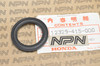 NOS Honda CX500 CX650 GL500 GL650 Cylinder Head Cover Plug Gasket 12329-415-000