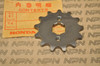 NOS Honda C100 CA100 Front Chain Drive Sprocket 13T 23801-011-810