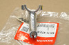 NOS Honda XR100 R XR200 R XR80 R Right Handlebar Brake Lever Perch 53171-KT0-840