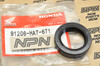 NOS Honda 1986-87 TRX350 1987-89 TRX350D Side Gear Case Oil Seal 91206-HA7-671