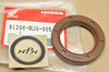 NOS Honda VF1000 VF700 VF750 Left Crank Case Cover Oil Seal 91206-MJ0-005