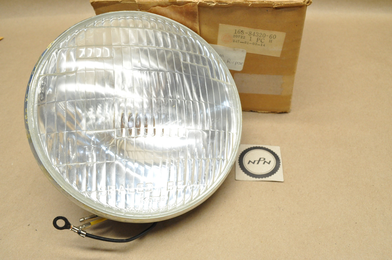 NOS Yamaha YDS5 YL2 YLCM YR1 YR2 Koito Sealed Beam Head Light Lens 12V 35/25W 168-84320-60