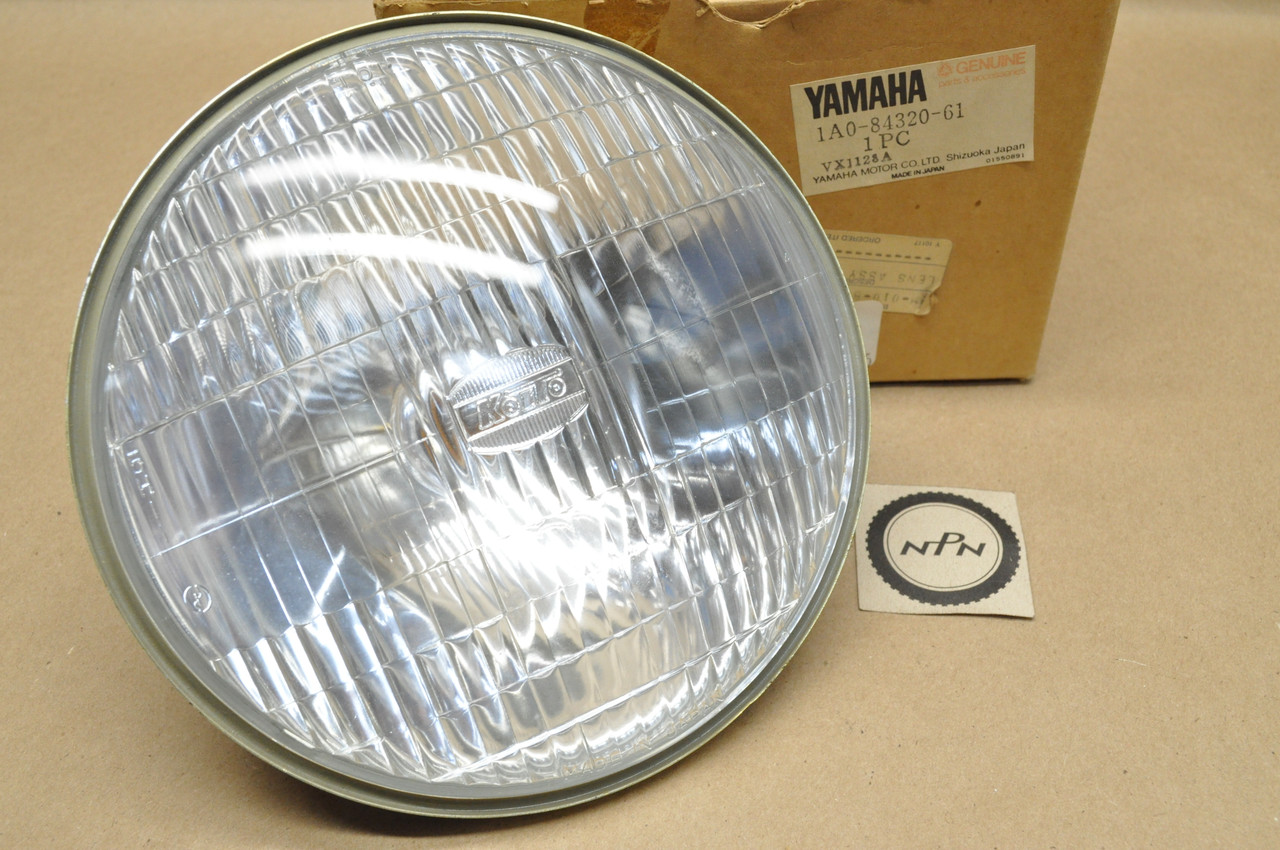 NOS Yamaha 1976-79 RD400 1980-82 XS400 Koito Sealed Beam Head Light Lens 12V 50/35W 1A0-84320-61
