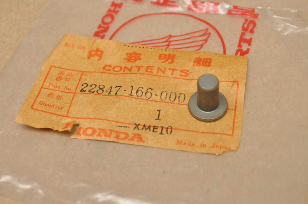 NOS Honda Piston Pin Circlip – OEM 13115-156-000 – Fits CR60 CR80 NH80 EZ90 CRF450R CRF450