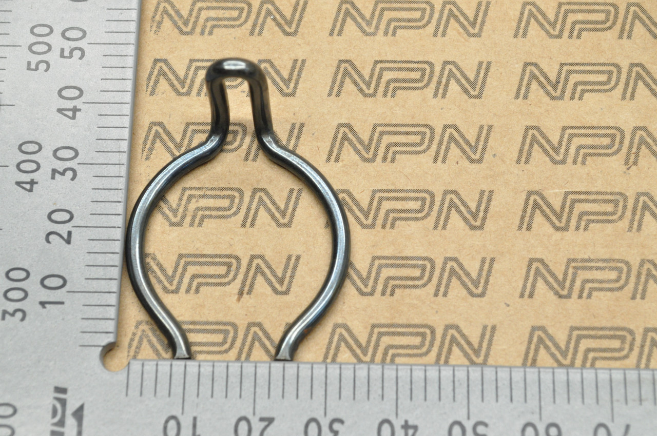 NOS Honda CB125 CL100 CL125 SL100 SL125 TL125 XL100 XR75 Spring 28271-107-000