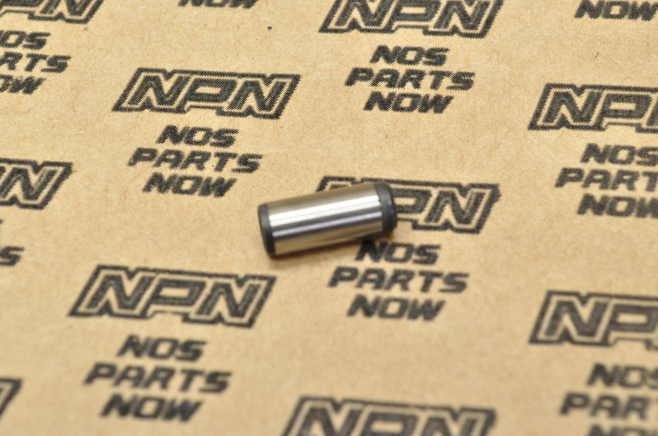 NOS Honda CB450 GL1100 GL1200 VF1100 VF700 VF750 Spring Cap 28126-415-000