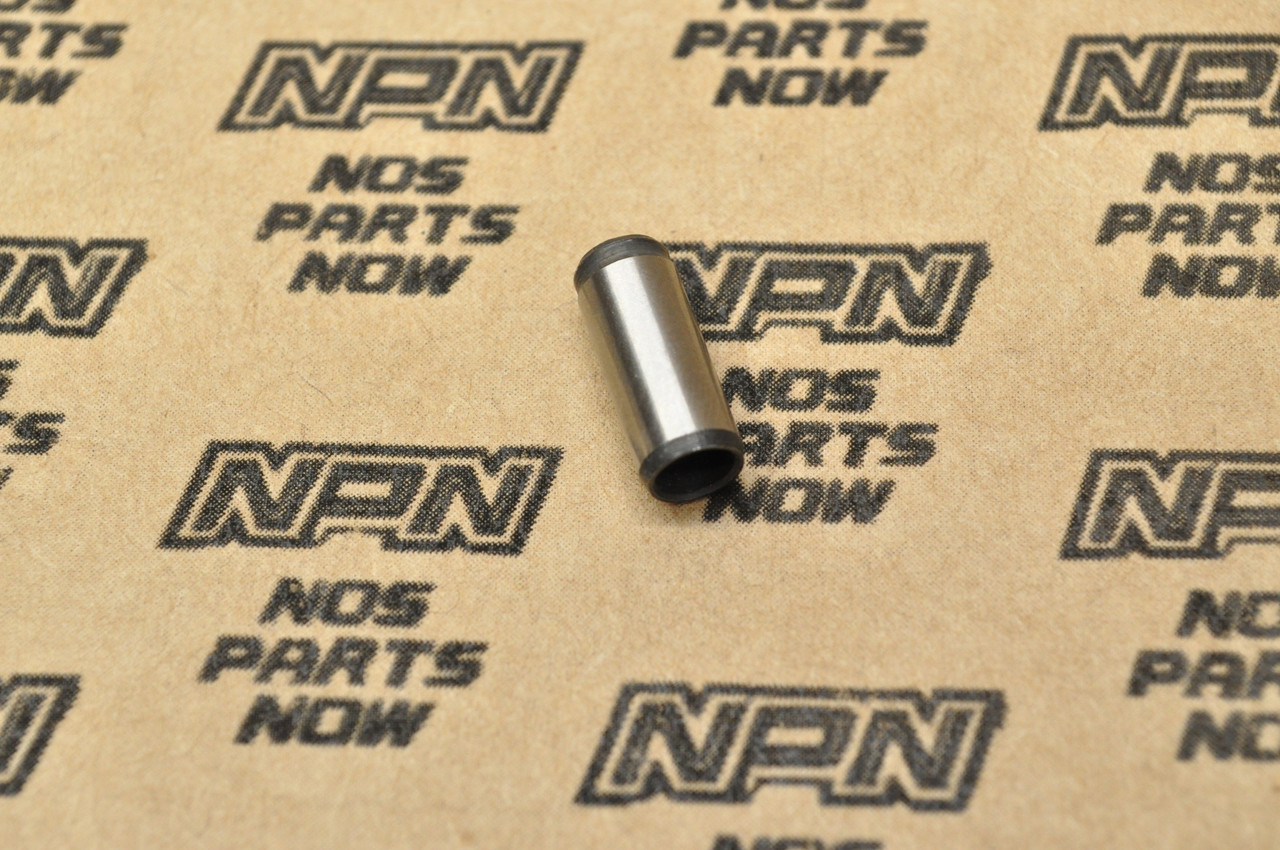 NOS Honda CB450 GL1100 GL1200 VF1100 VF700 VF750 Spring Cap 28126-415-000
