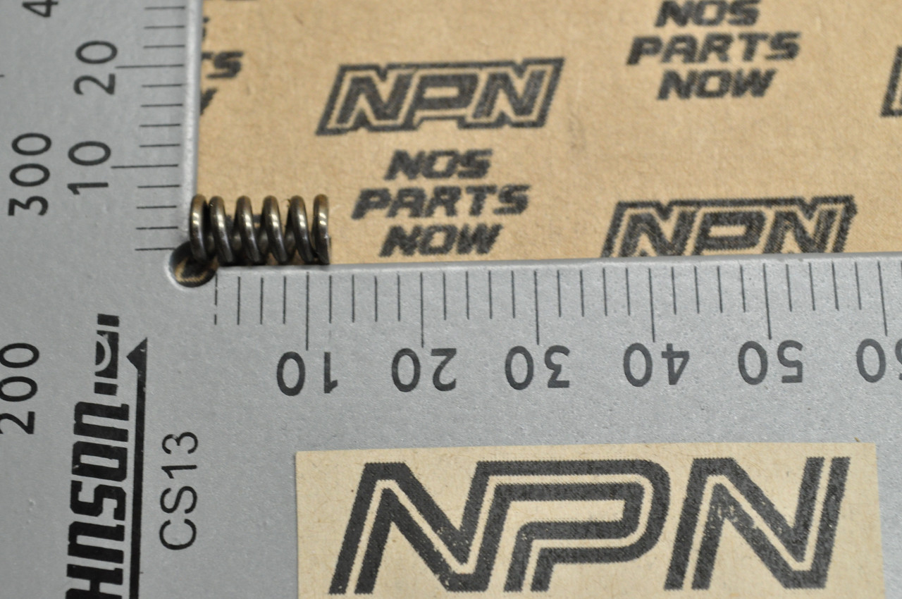 NOS Honda ATC250 CR250 MR175 TRX250 XL350 XR500 XR75 Spring 28333-124-000
