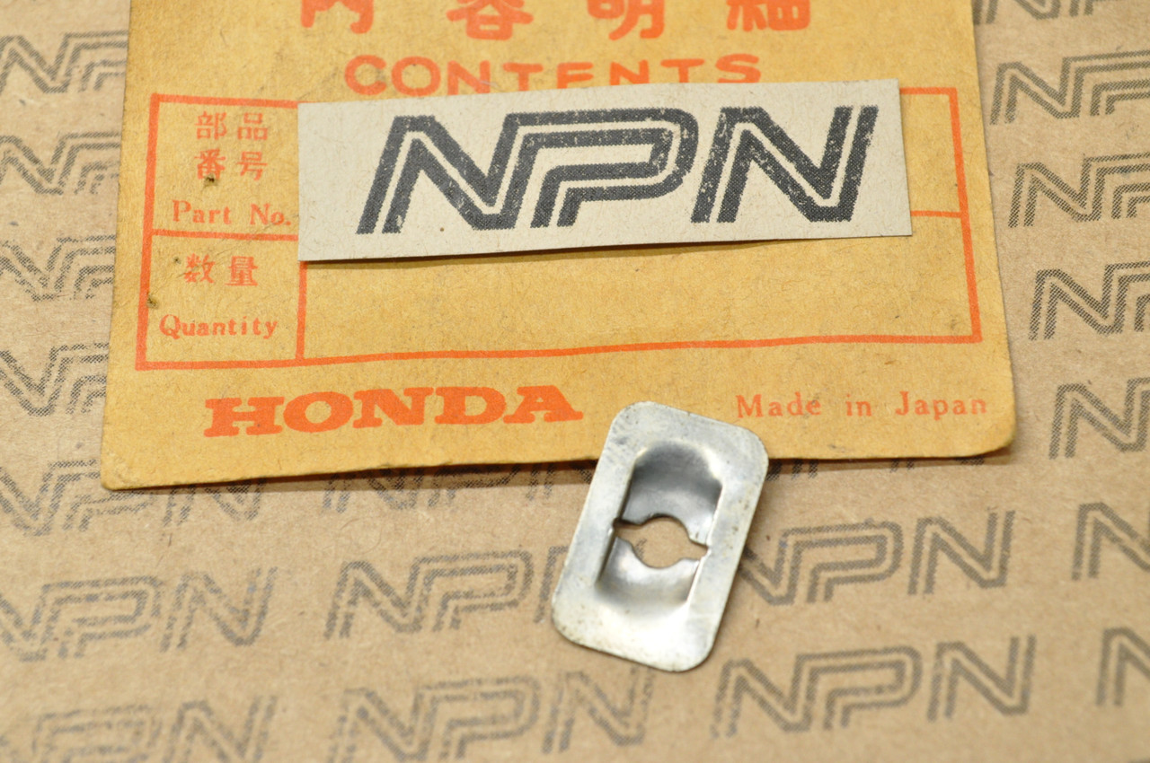 NOS Honda CB350 CB450 CB750 CL350 CL450 GL1000 XL250 Light Nut 33128-292-670