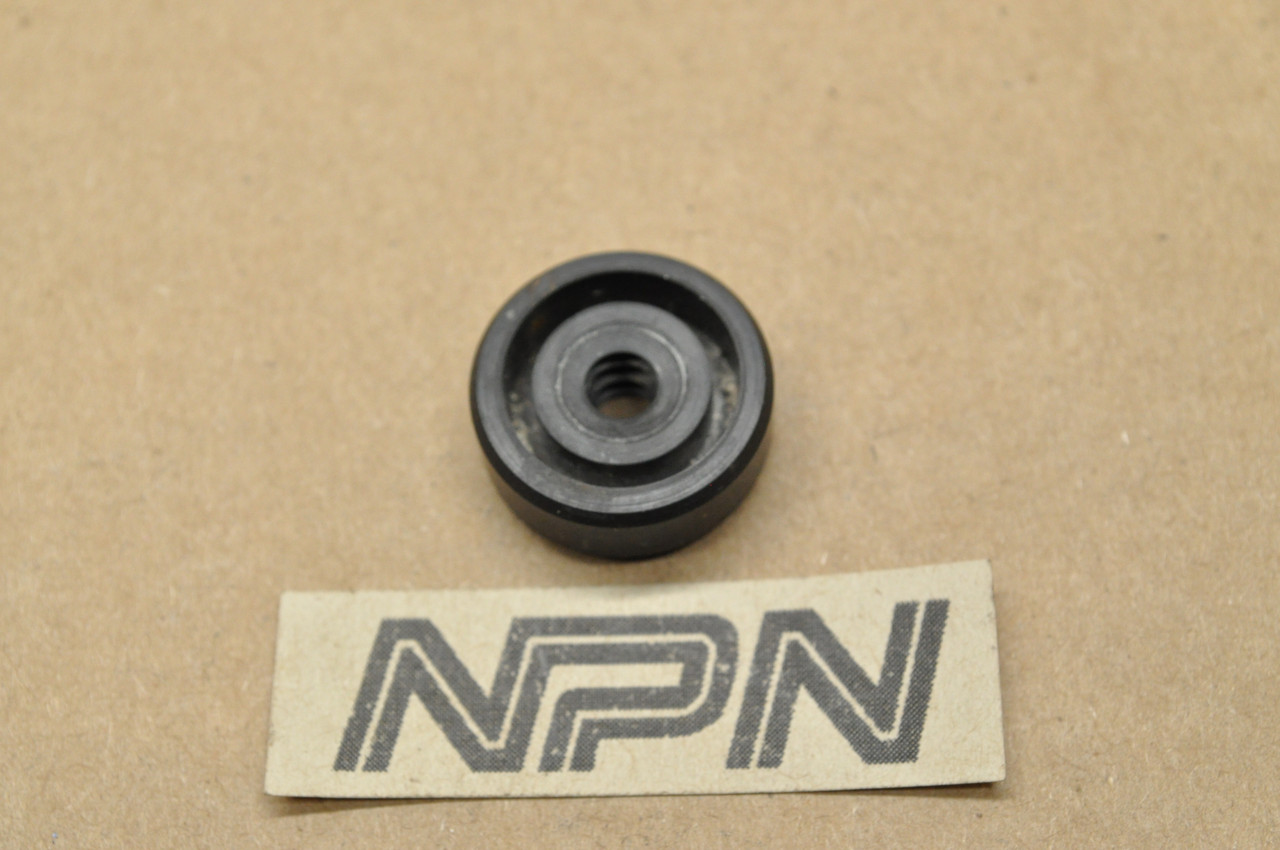 NOS Suzuki RV125 T125 TC125 TC185 TS125 TS185 Oil Seal 6x19x7 09285-06006