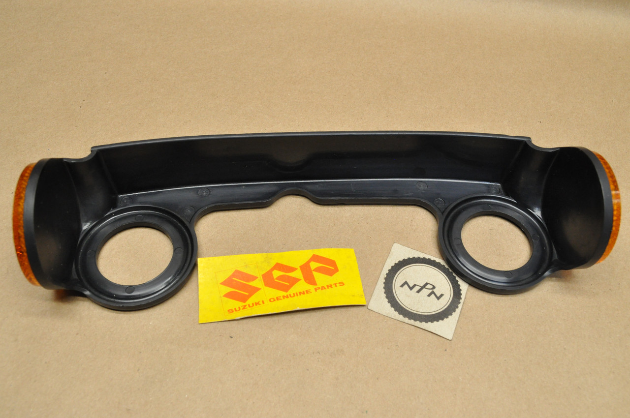 NOS Suzuki GS400 GS425 GS450 GS550 GS750 Front Fork Cover 51870-47000