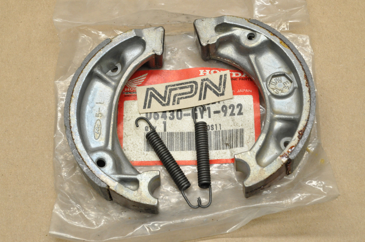 NOS Honda 1994-2000 SA50 Elite Wheel Brake Shoe Set 06430-GY1-922