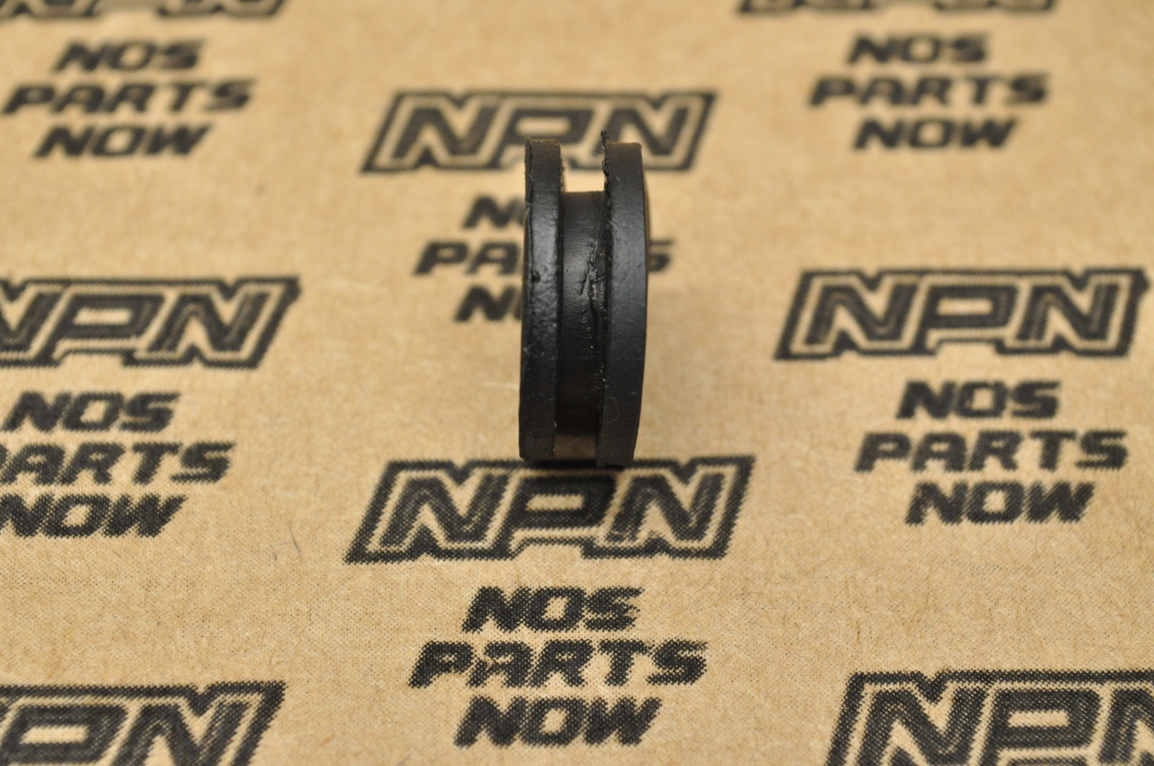 NOS Honda CB350 CB450 CB750 CL350 CL450 SL350 Chain Guard Rubber 40513-310-000