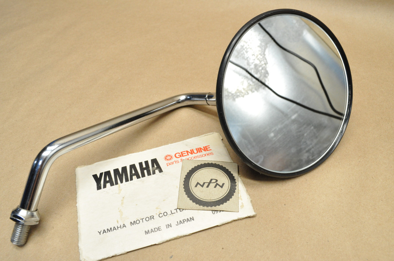 NOS Yamaha XS1100 XS400 XS750 XS850 Right Side Rear View Mirror 2H7-26290-00