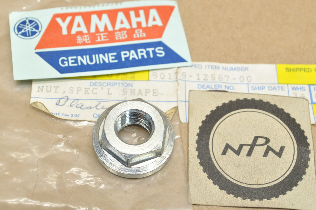 NOS Yamaha YFS200 Blaster Clutch Primary Drive Gear Nut 90179