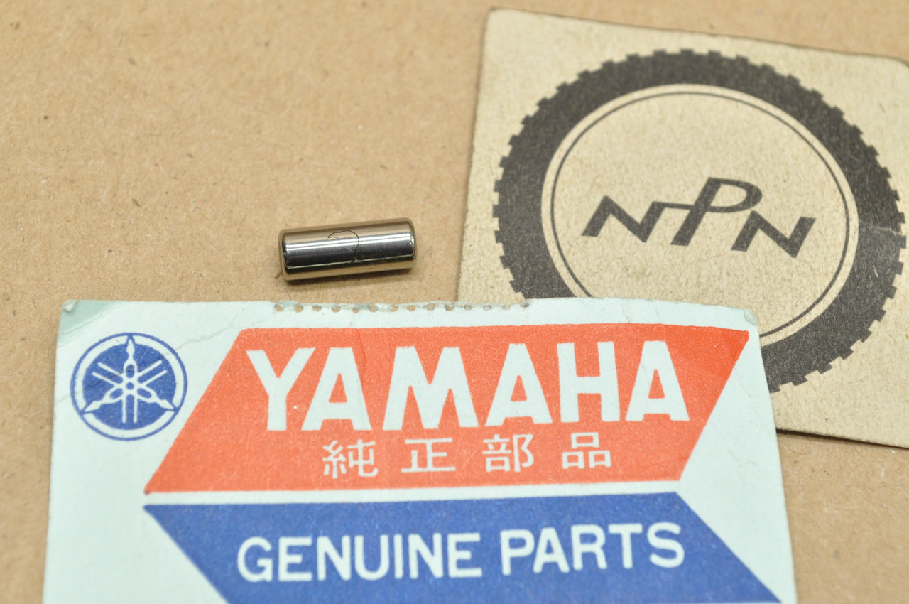NOS Yamaha TX650 XS1 XS2 XS650 Crank Case Dowel Pin 93605-12069