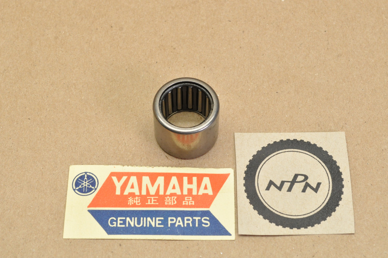 NOS Yamaha 1988-1990 FZR400 1989-1999 FZR600 Bearing 93317-31701-00