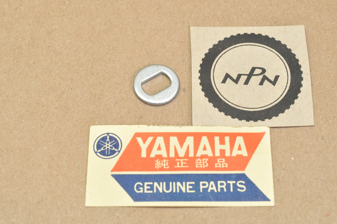 NOS Yamaha TD3 TR3 TZ250 TZ350 TZ750 Washer 90209-10033