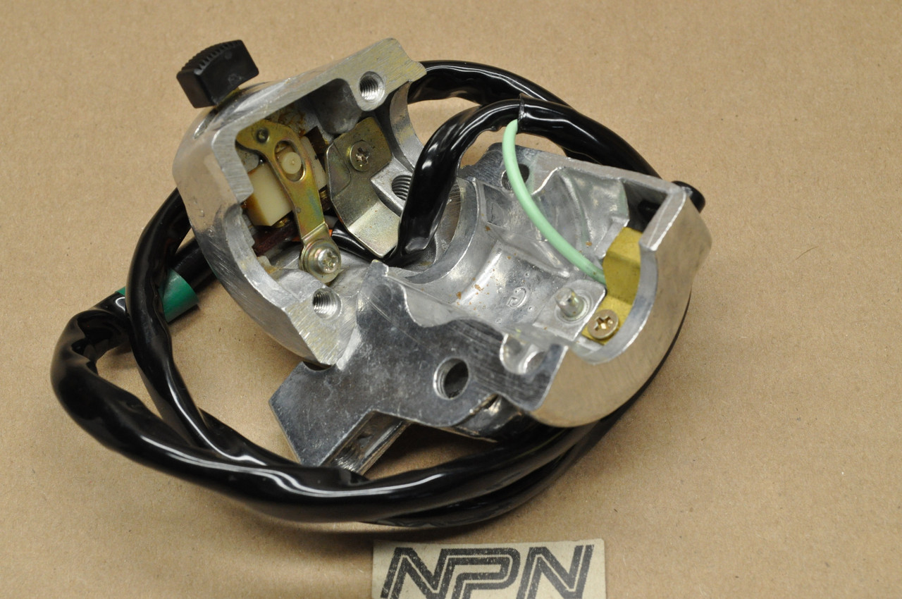 NOS Honda CB100 CB125 CL100 CL125 Turn Signal Horn Control Switch 35300-107-671