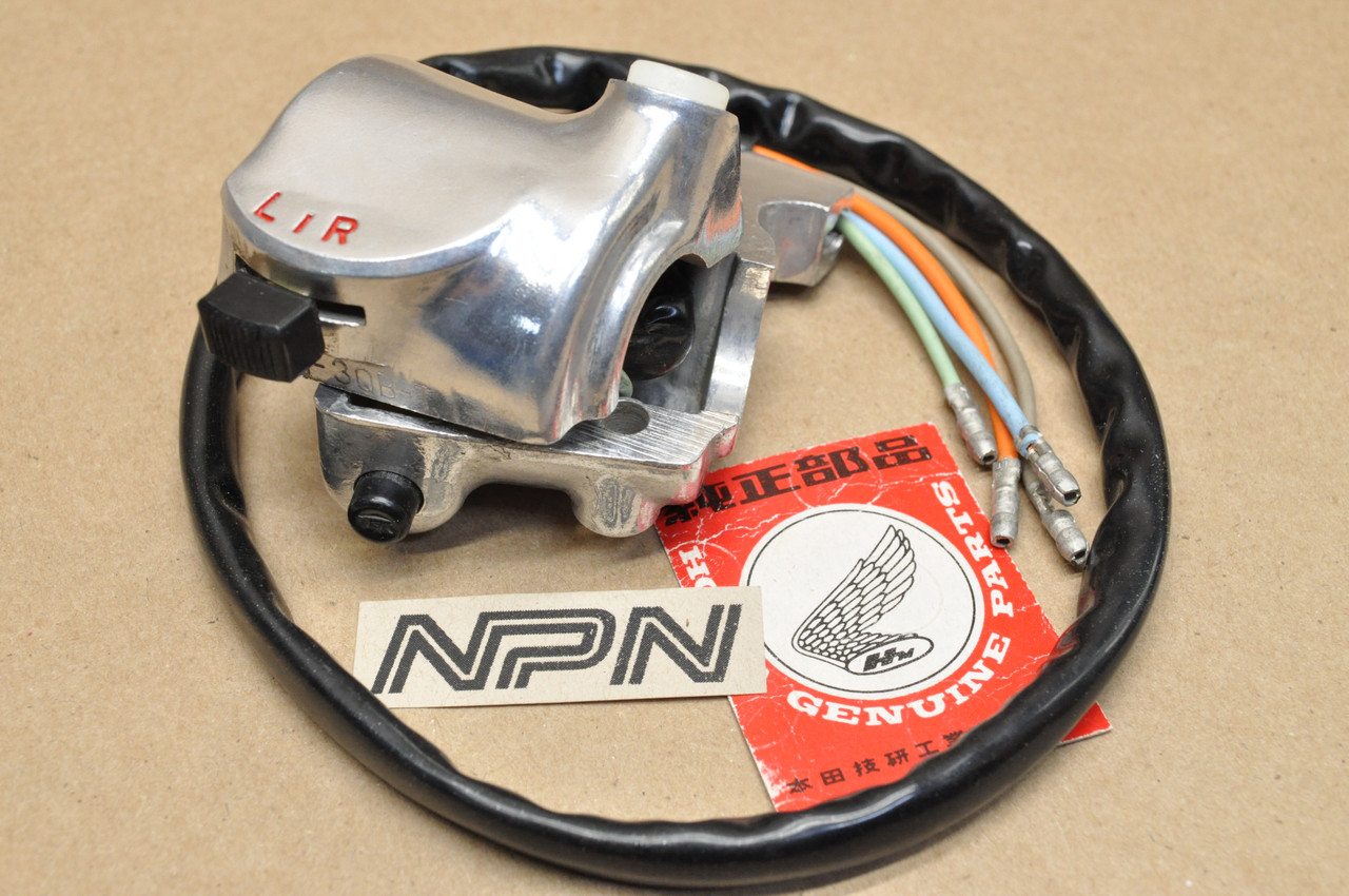 NOS Honda CB100 CB125 CL100 CL125 Turn Signal Horn Control Switch 35300-107-671