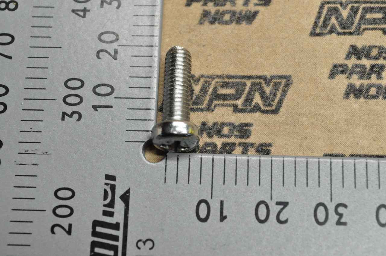 NOS Honda CA72 CB450 CBX CL77 GL1000 MT250 VF750 XL250 Screw 93500-05016-0B