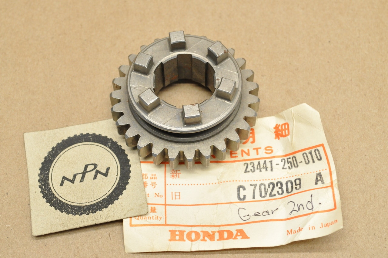 NOS Honda CA72 CA77 Transmission 2nd Second Gear 23441-250-010