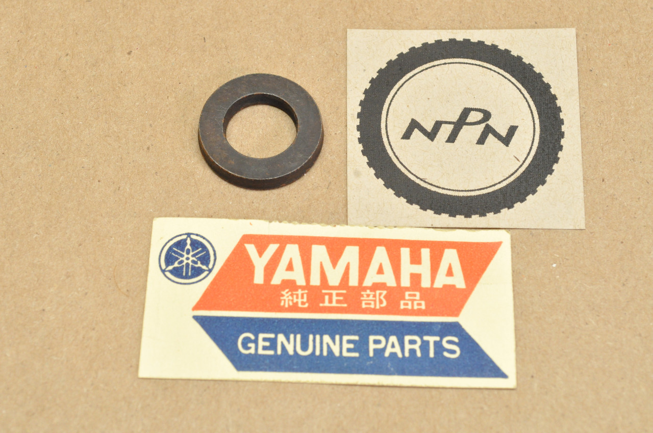 NOS Yamaha DT2 DT250 DT360 DT400 FJ600 FZ600 IT400 MX400 Washer 90201-12535