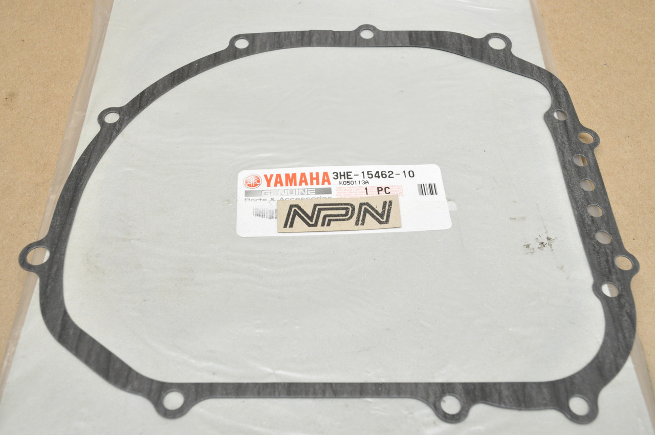 NOS Yamaha FZR400 FZR600 Crank Case Clutch Cover Gasket 3HE-15462-10