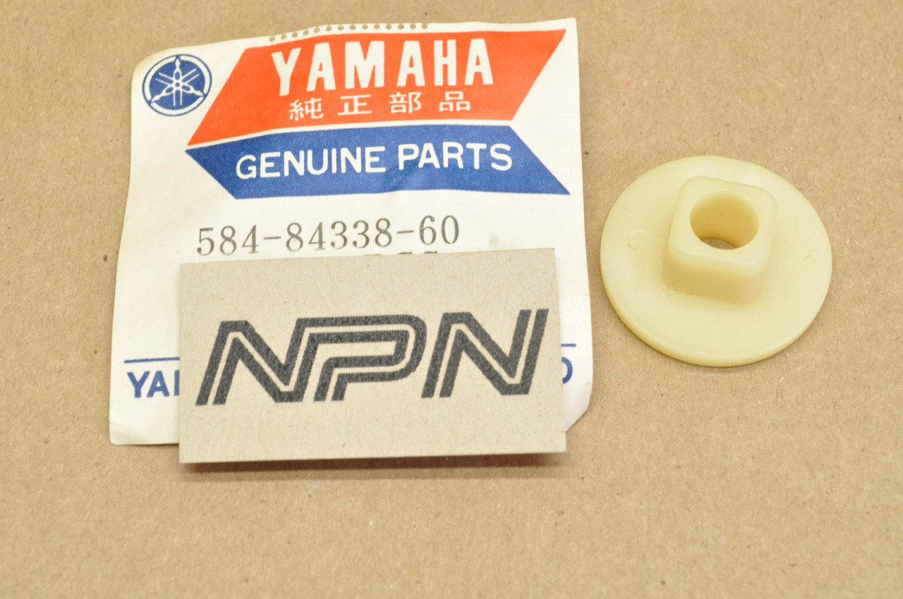 NOS Yamaha SR400 SR500 SRX600 XJ550 XJ650 XJ750 XS1100 XS400 XS650 XS750 XS850 XV500 XV920 Body Fitting Collar 584-84338-60