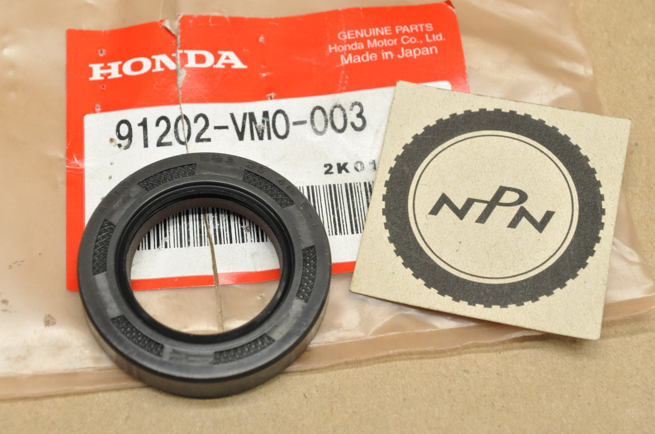 NOS Honda 1985 FL350 R Odyssey Crank Case Oil Seal 91202-VM0-003