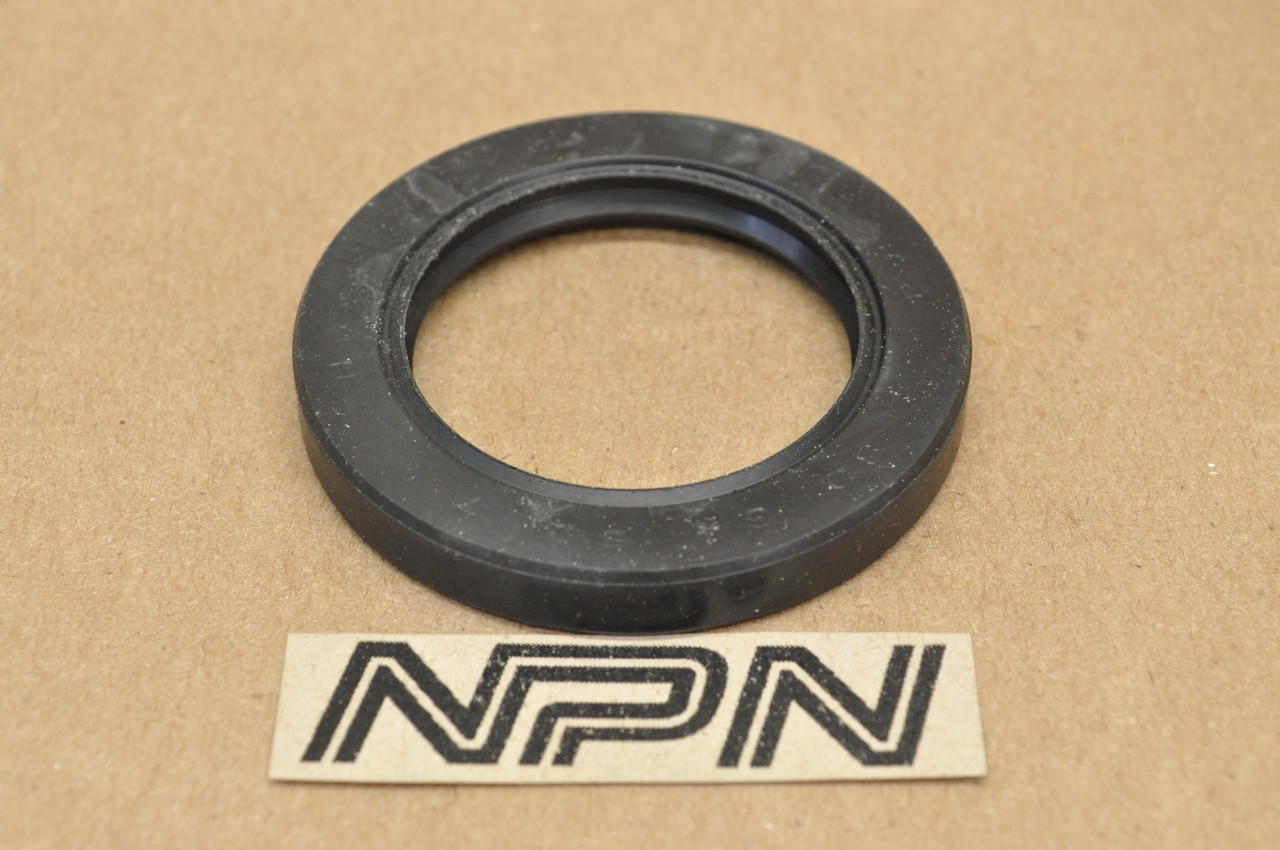 NOS Honda CB650 CB750 CX650 VF1100 VF700 VT1100 VT750 Oil Seal 91261-MB0-003