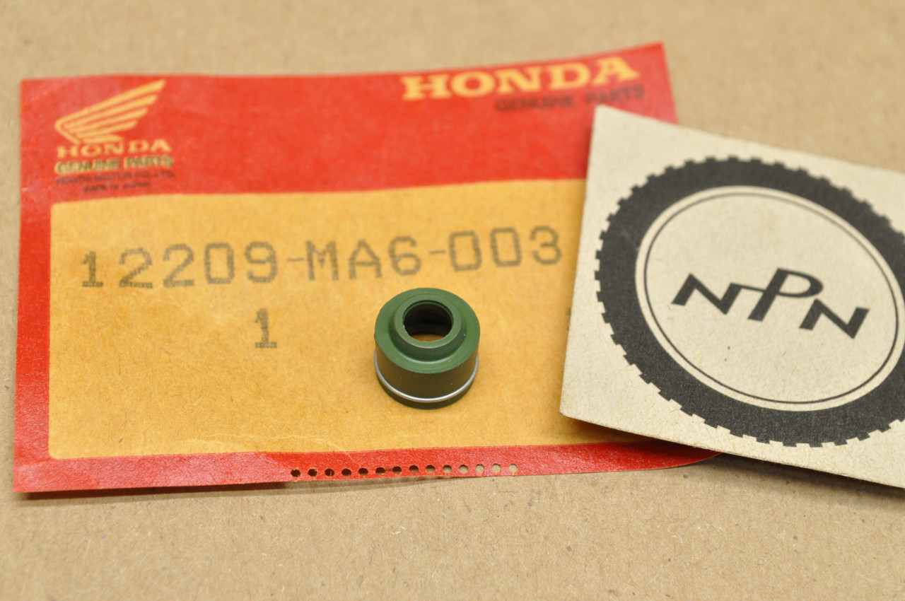 NOS Honda CH125 CH150 CH250 CN250 Valve Stem Seal 12209-MA6-003