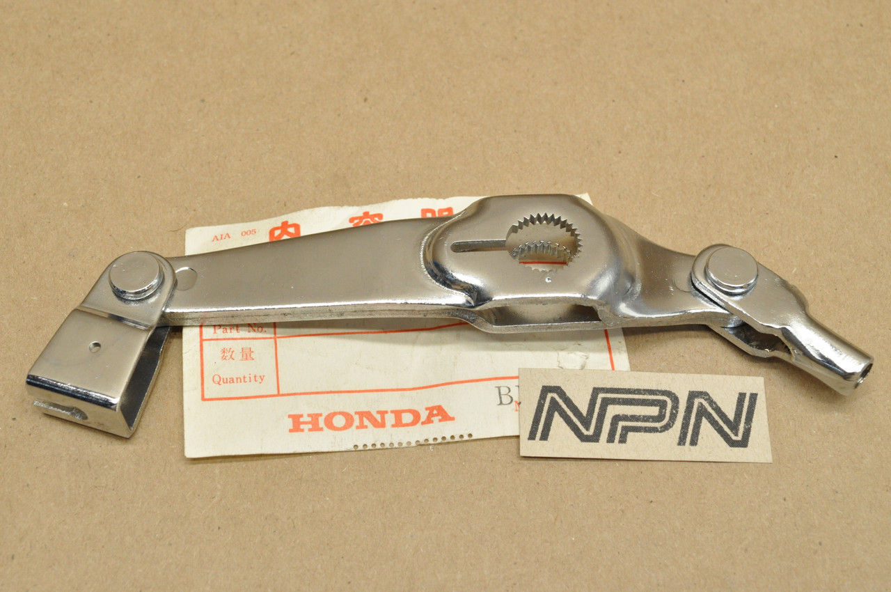 NOS Honda CA175 CB175 CL175 SL350 Front Brake Panel Cam Arm 45410-235-010