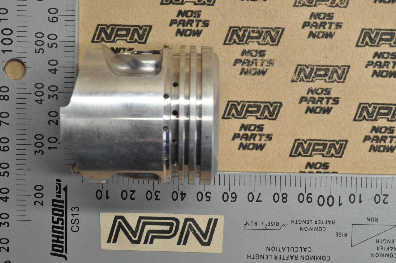 NOS Honda CB100 CL100 SL100 XL100 .75 Oversize Piston 13104-107-760