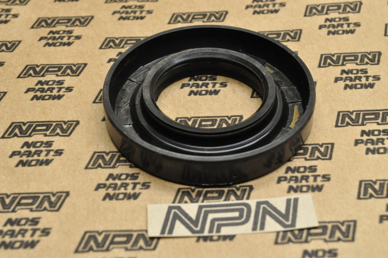 NOS Honda GL1200 A GL1200 I GL1200 L GL1200 SE Gold Wing Oil Seal 91257-MG9-671