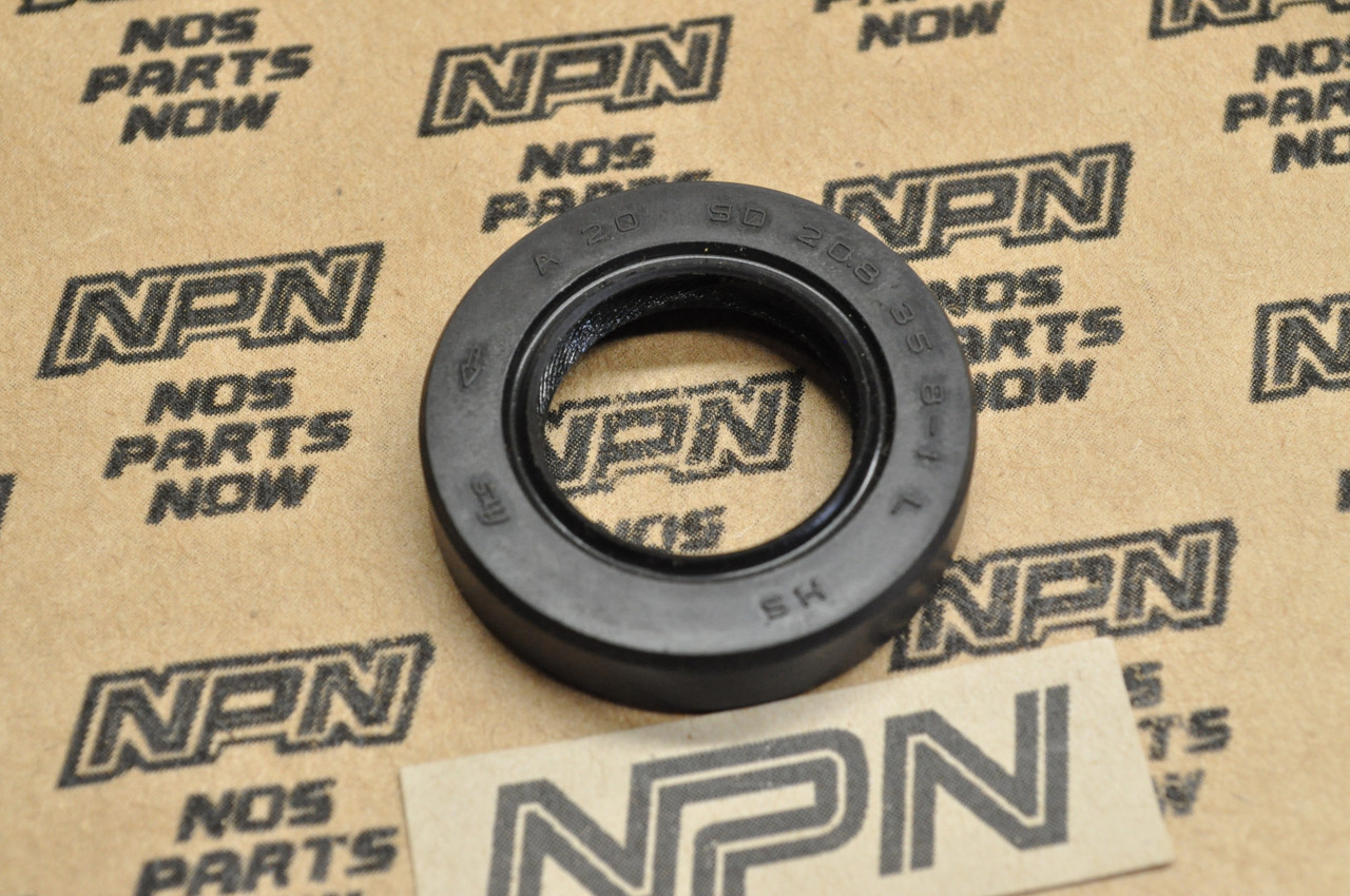 NOS Honda 1979-85 ATC110 ATC90 K0-1978 Left Crank Case Oil Seal 91201-943-013
