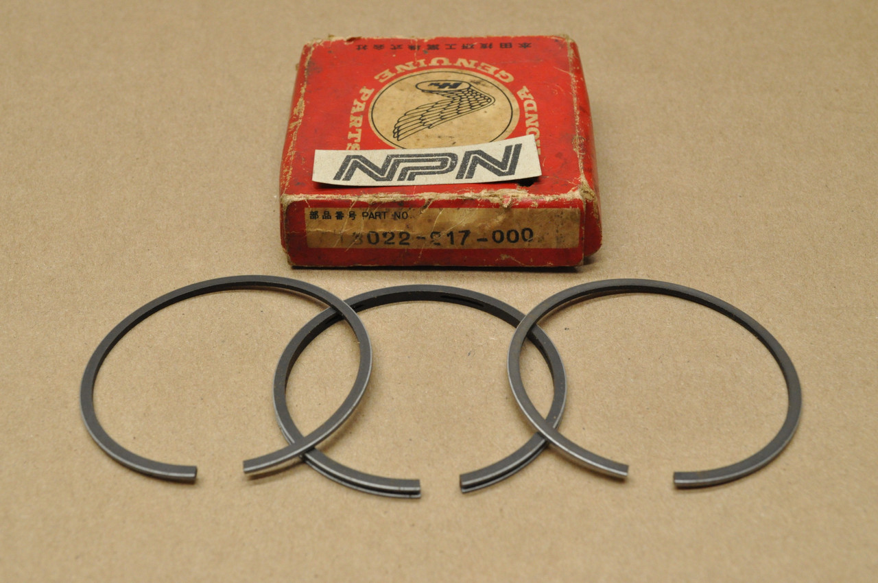 NOS Honda CA160 CL160 CB160 Piston Ring Set .25 Oversize 13022-217-000