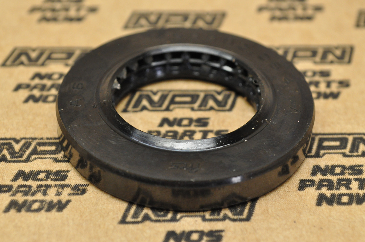 NOS Honda 1989 CR125 R CR250 R CR500 R Rear Wheel Axle Dust Seal 91252-KZ4-003