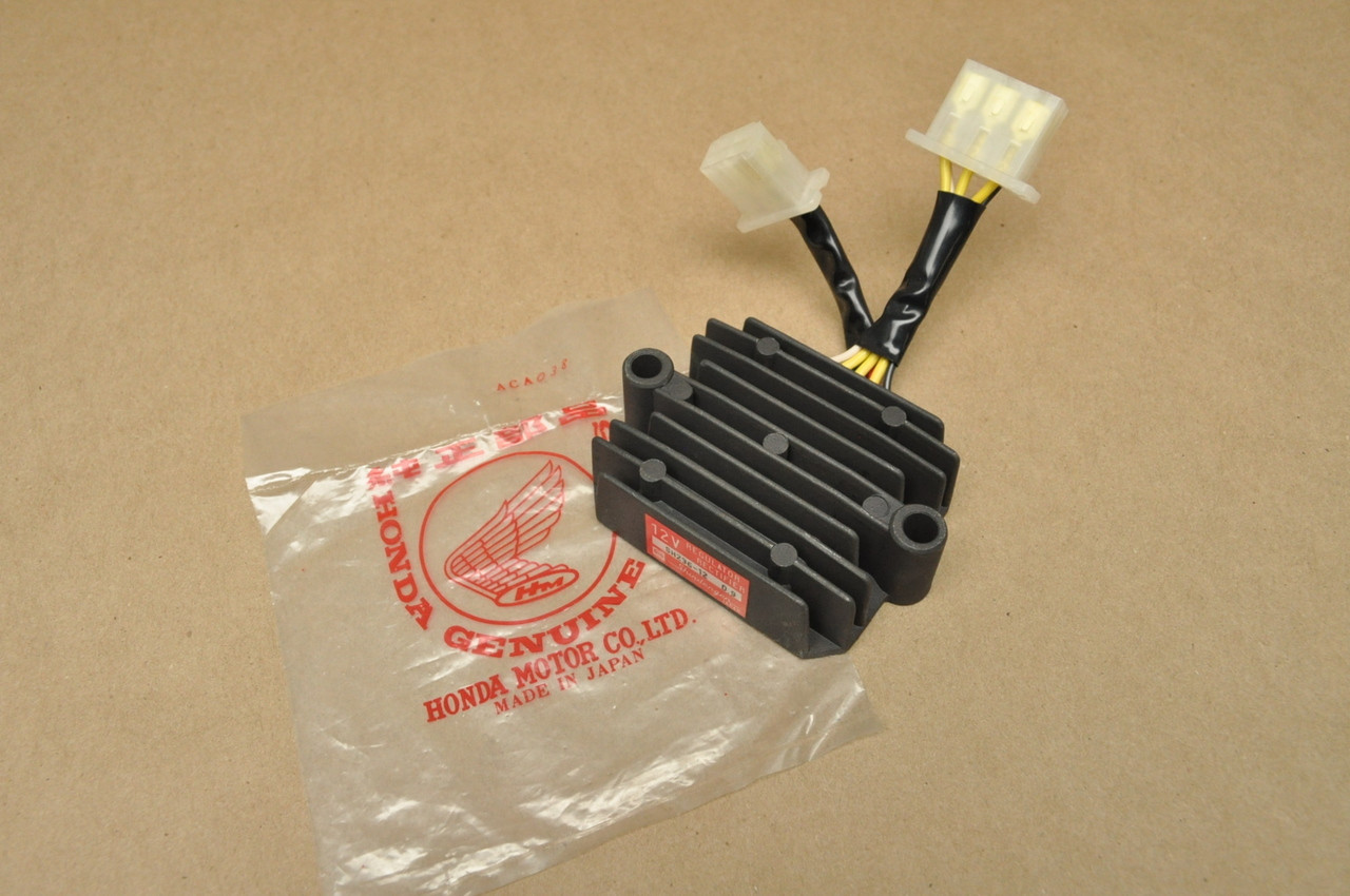 NOS Honda CB750 K CB750F CB750L CB900 C Voltage Regulator