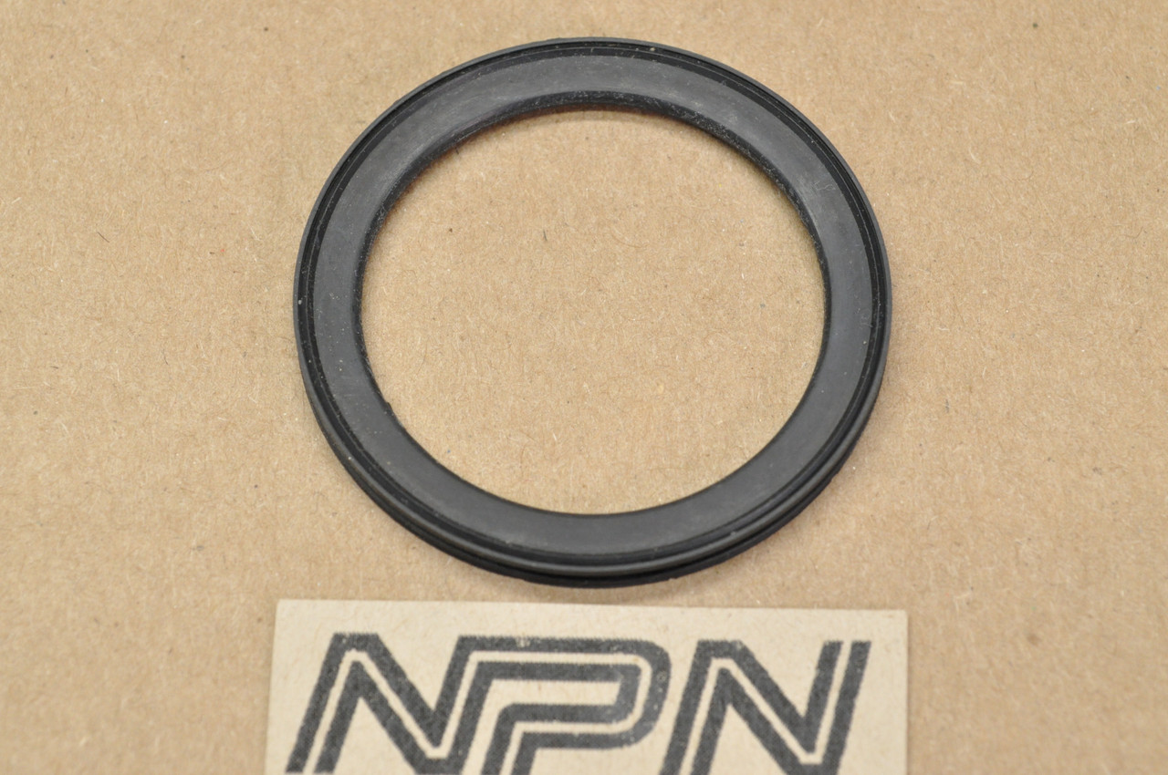NOS Honda 1985-87 TRX250 Fourtrax Steering Stem Dust Seal 53213-HA8-000