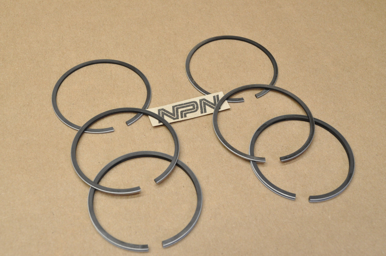NOS Honda CA175 CL175 K0 Piston .75 Oversize Rings for 2 Pistons 13042-235-000