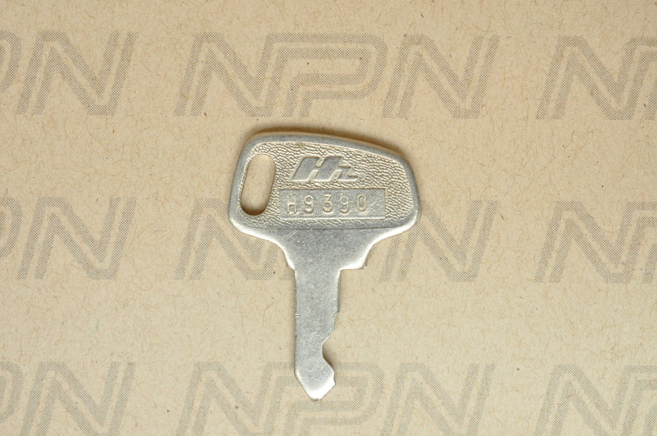 NOS Honda OEM Ignition Switch & Lock Key Double Groove H9390