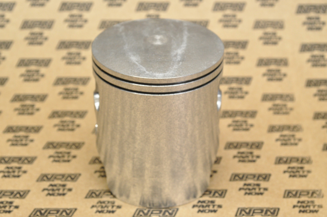 NOS Honda 1981-82 CR250 R Elsinore Piston Standard Size 13100-KA4-000
