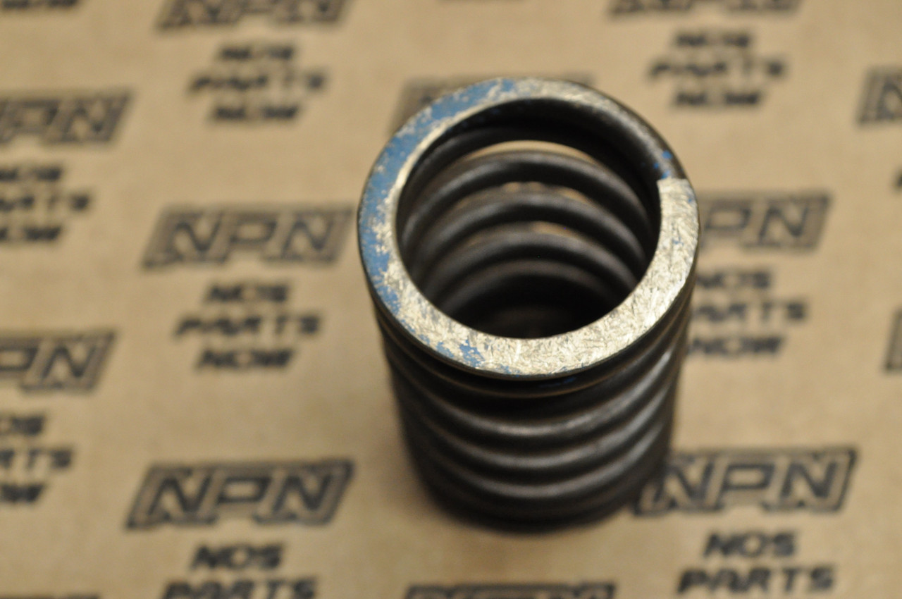 NOS Honda CA72 CA77 Outer Valve Spring 14751-259-010