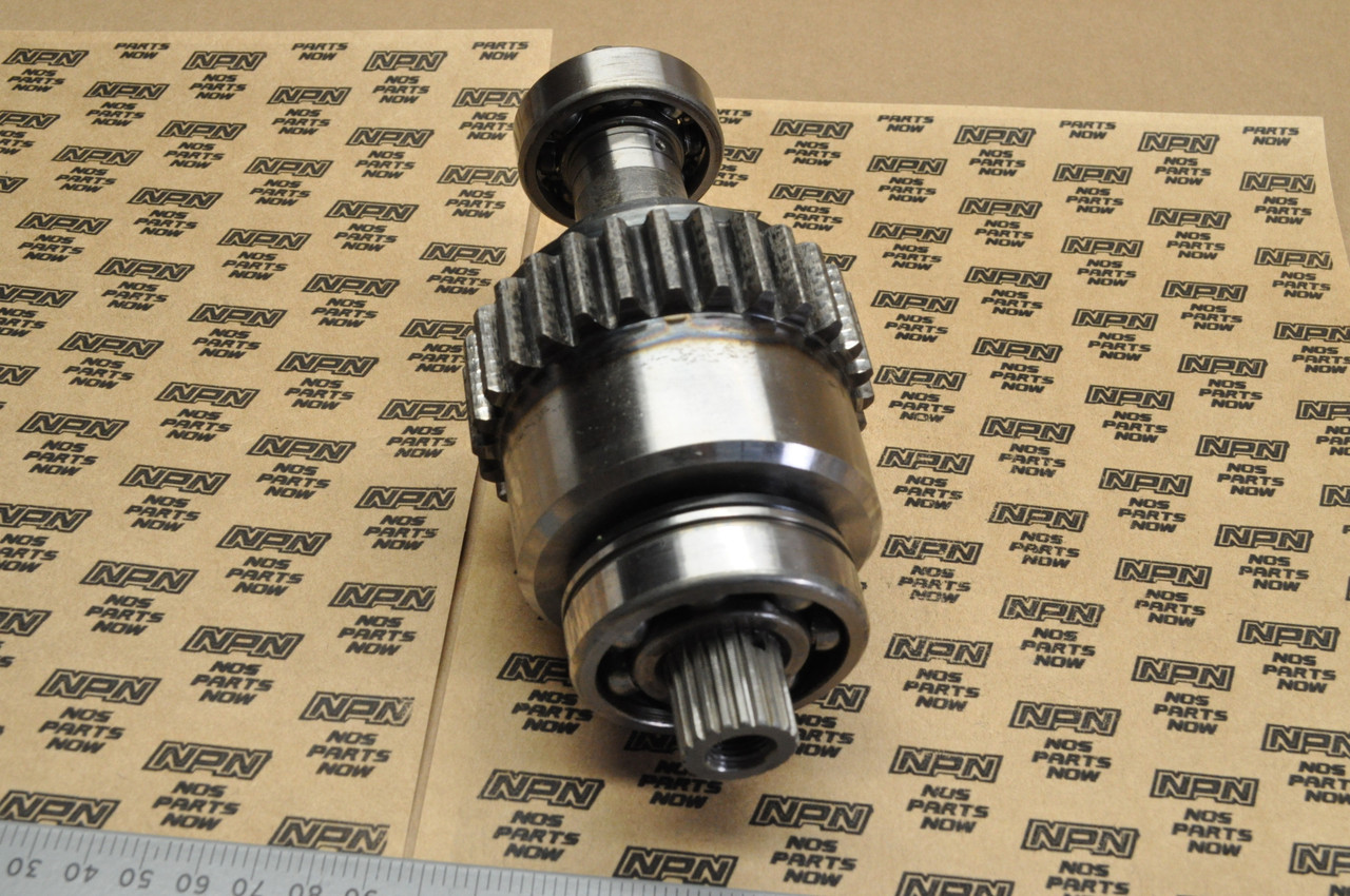 Vintage Used OEM Honda 1981 CB900 F Primary Drive Gear Shaft 23110-438-670