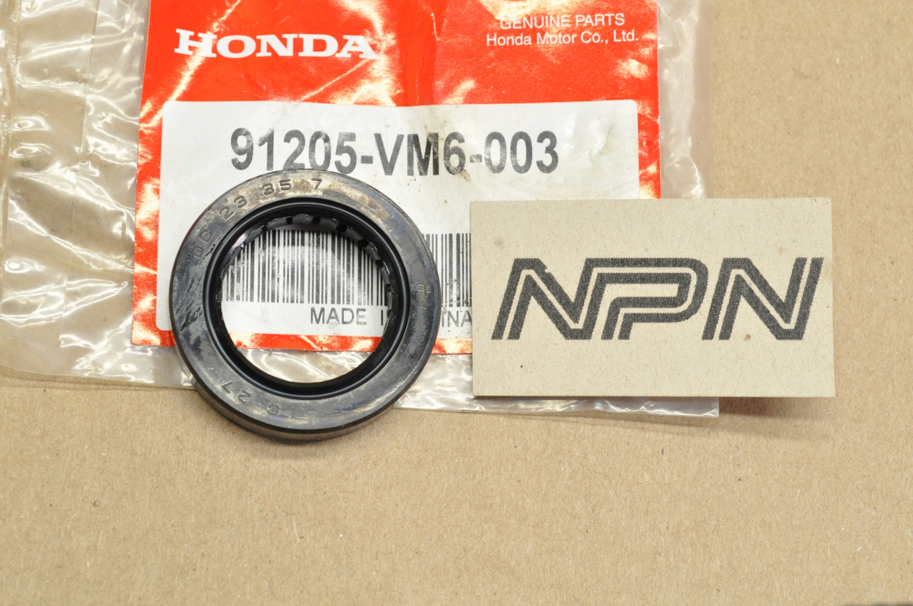 NOS Honda TRX125 TRX200 TRX250 Dust Seal 91205-VM6-003