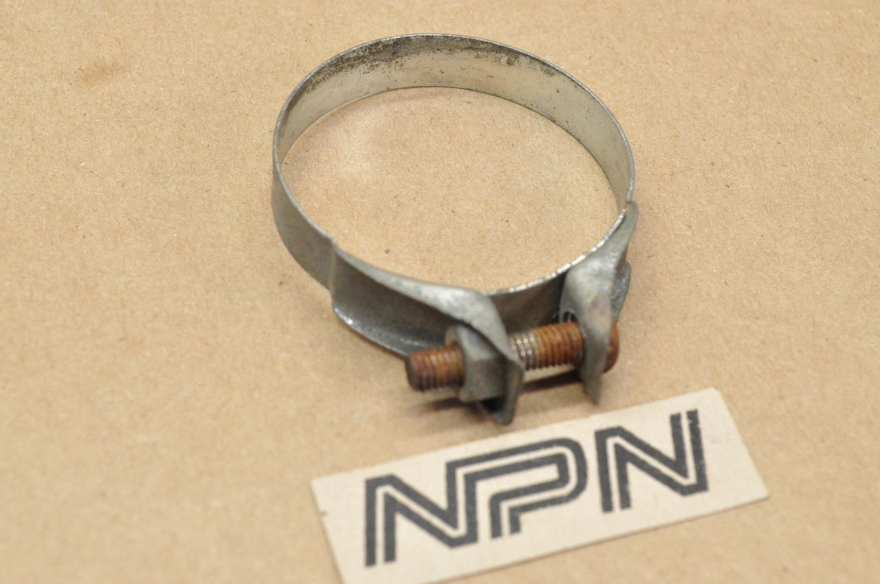 Vtg Used OEM Honda C70 CB550 CT70 CT90 Air Boot Clamp "B" & Screw 17256-053-010