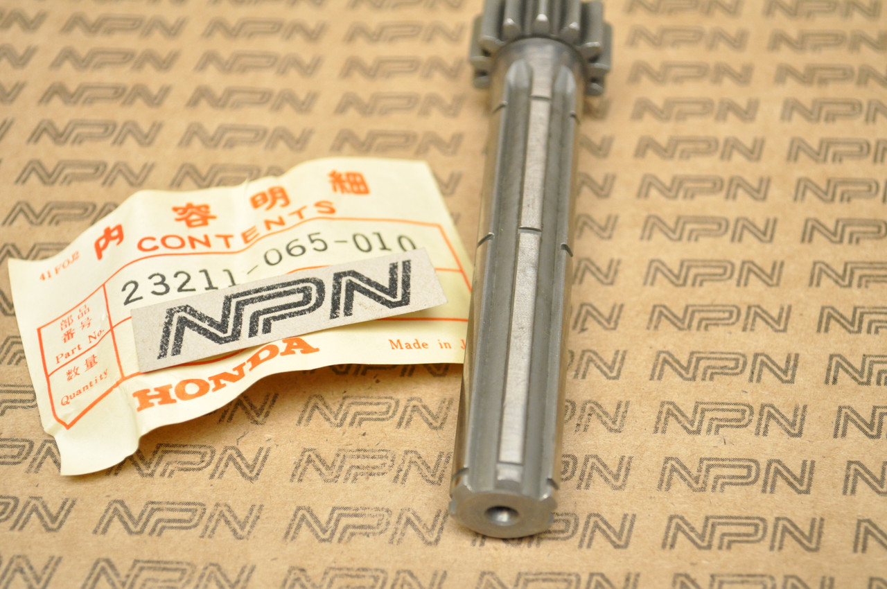 NOS Honda CL70 CT70 H SL70 Transmission Main Shaft 13T 23211-065-010